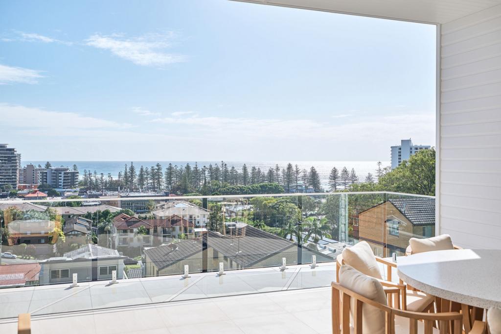 12 Hill Ave, Burleigh Heads, QLD 4220
