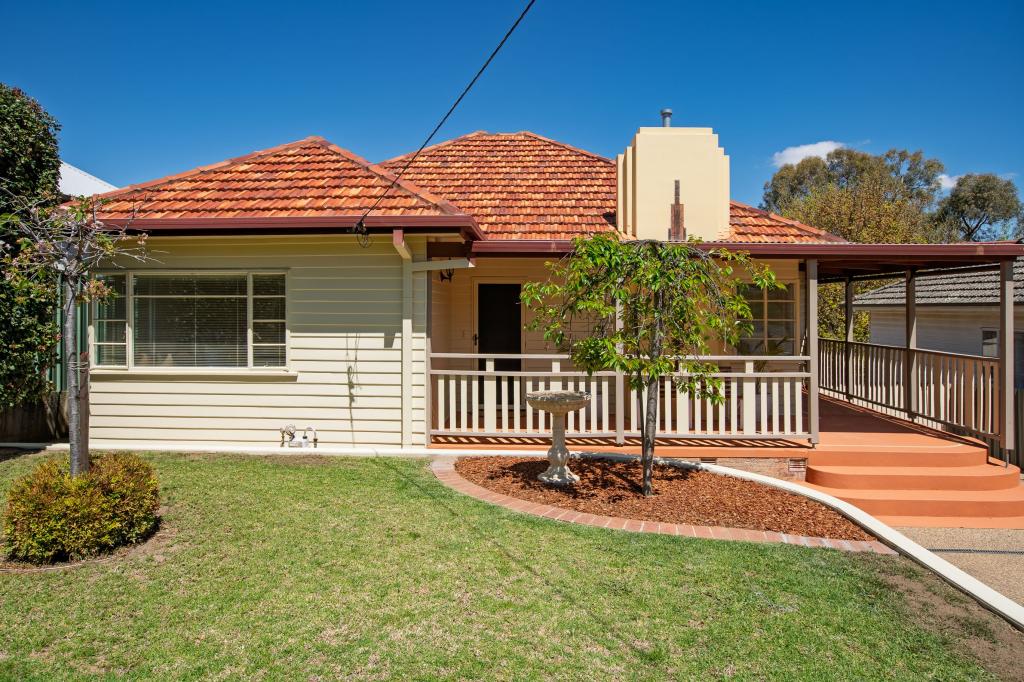 231 Bernhardt St, East Albury, NSW 2640