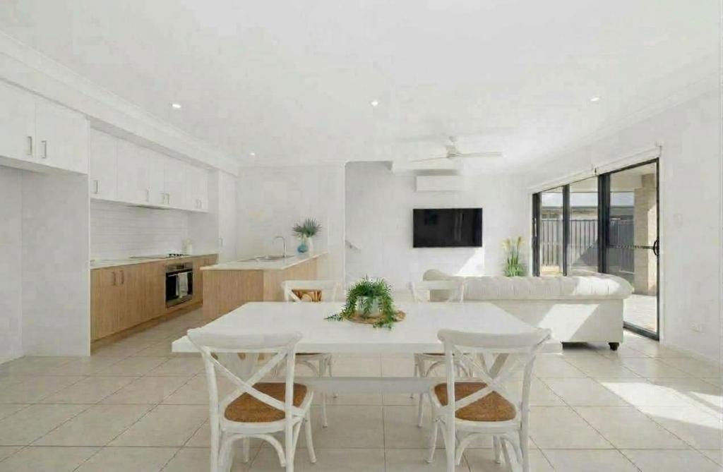 78 Brindabella St, Newport, QLD 4020