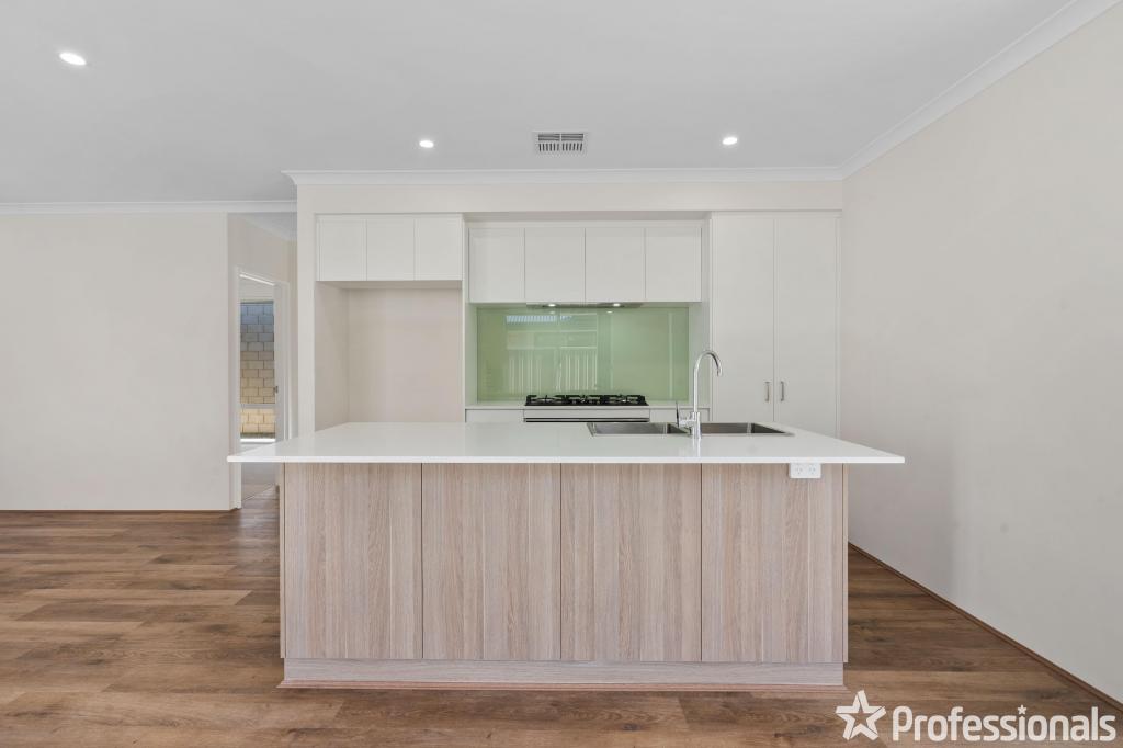 9 Throsby Rd, Mandogalup, WA 6167