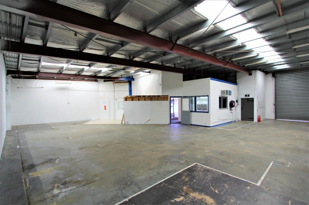 1/1662 Ferntree Gully Rd, Knoxfield, VIC 3180