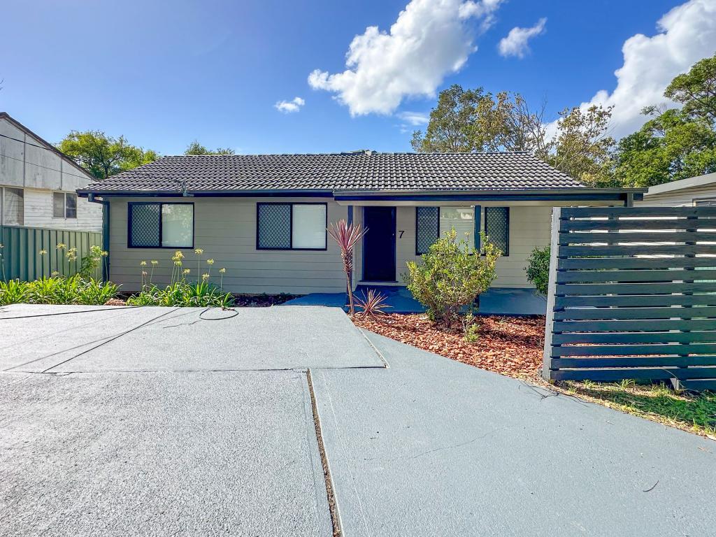7 Swan St, Kanwal, NSW 2259