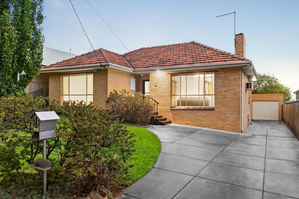33 May St, Macleod, VIC 3085
