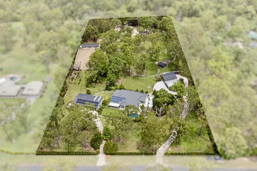 81 Lakeside Dr, Carbrook, QLD 4130
