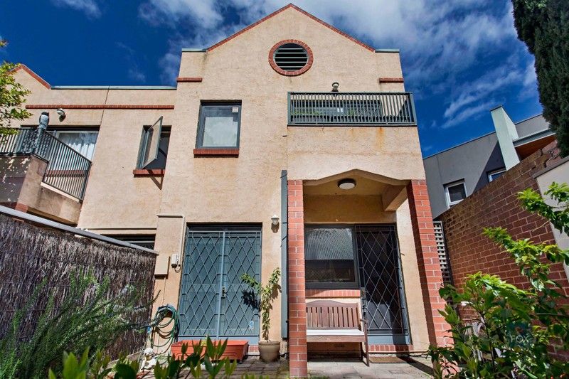 8/118 BROUGHAM PL, NORTH ADELAIDE, SA 5006