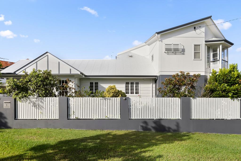 1 FARRELL ST, ASHGROVE, QLD 4060