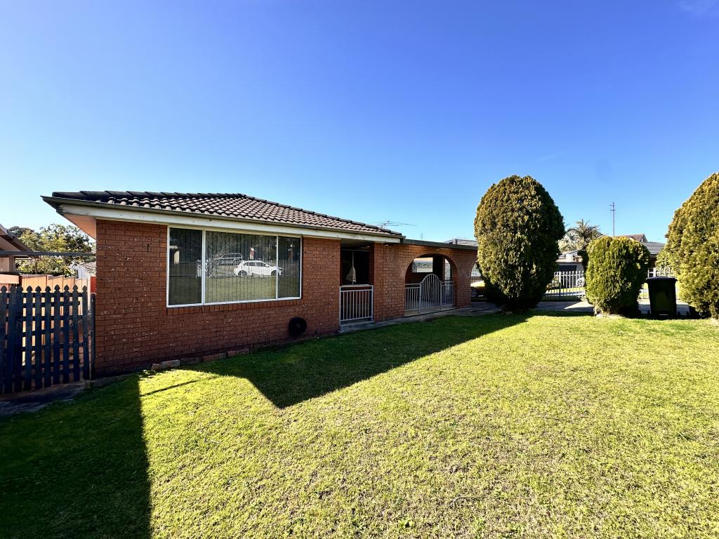 5 Bizet Pl, Bonnyrigg Heights, NSW 2177