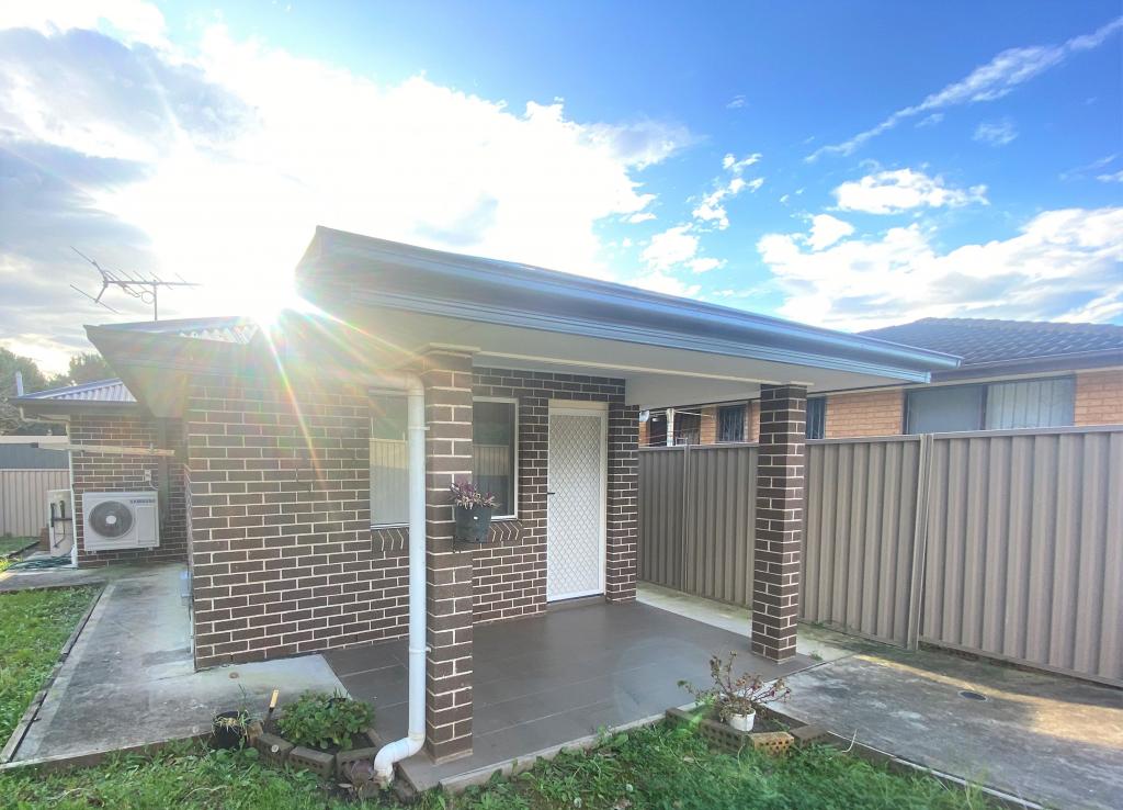 54a Simpson Rd, Bonnyrigg Heights, NSW 2177