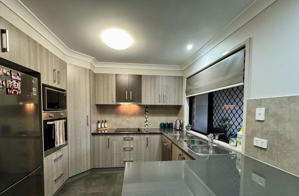 6/8-10 Lambert Dr, Moranbah, QLD 4744