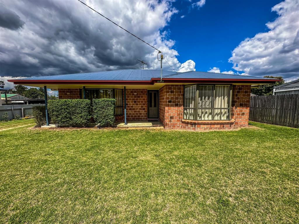 4 Sofia Lane, Applethorpe, QLD 4378