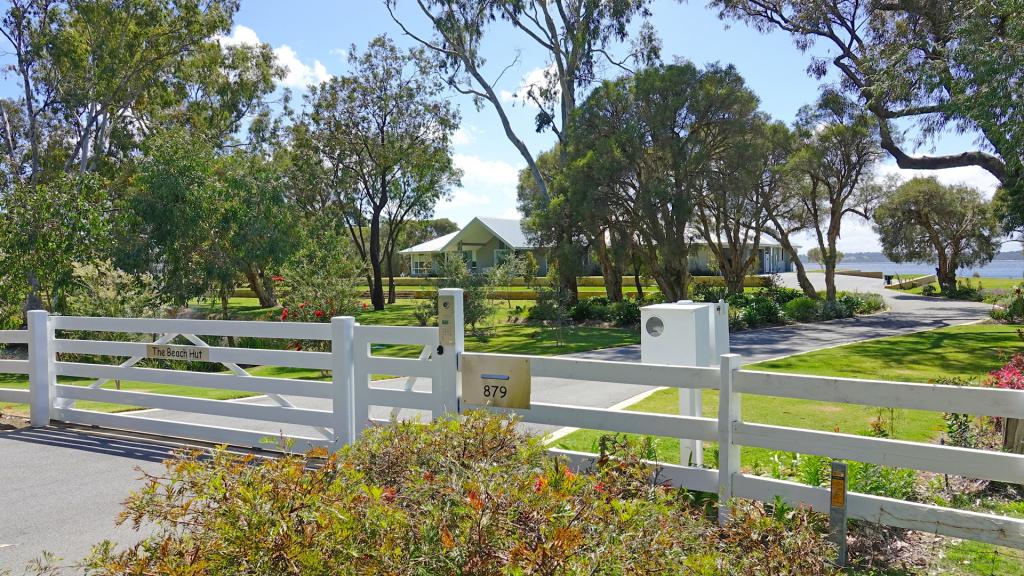 879 Estuary Rd, Bouvard, WA 6211