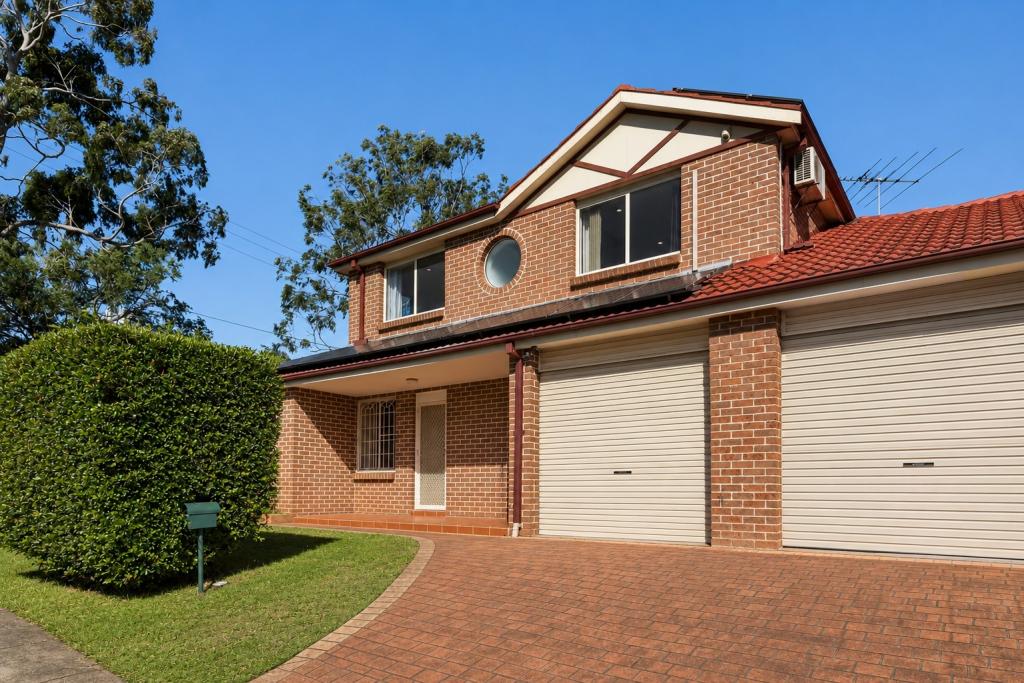 1a Hewitt St, Greenacre, NSW 2190