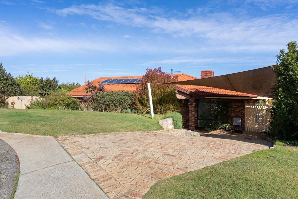 6 Flint Ct, Leeming, WA 6149
