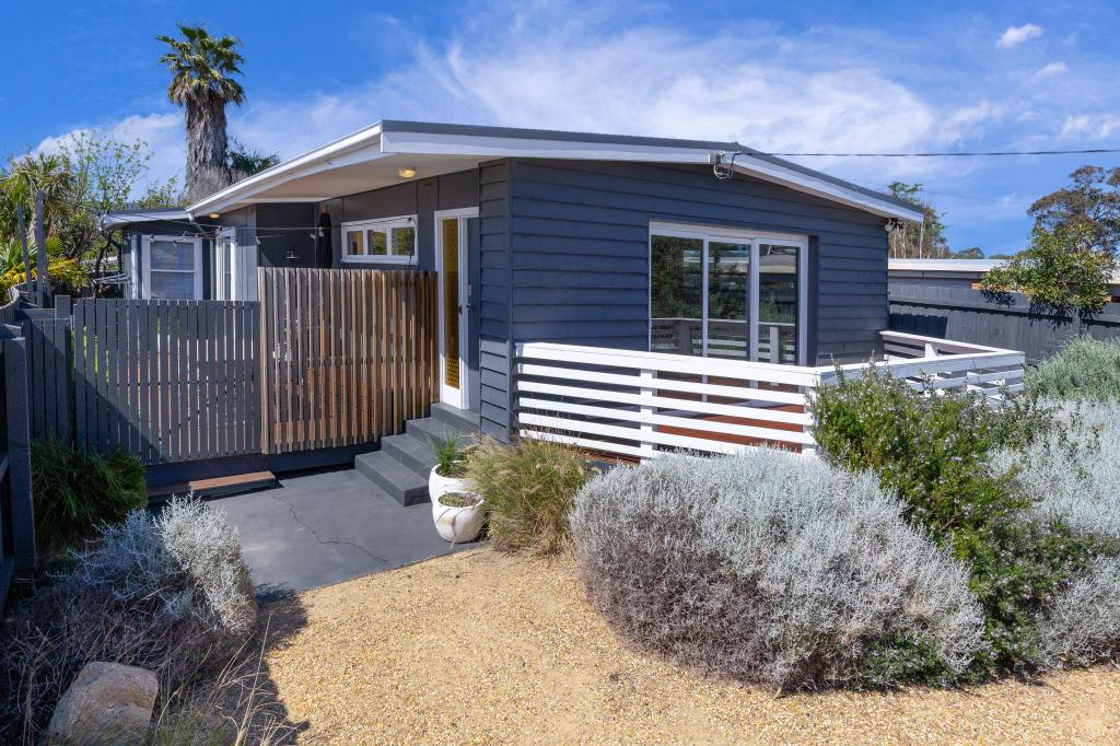 145 FIRST AVE, ROSEBUD, VIC 3939