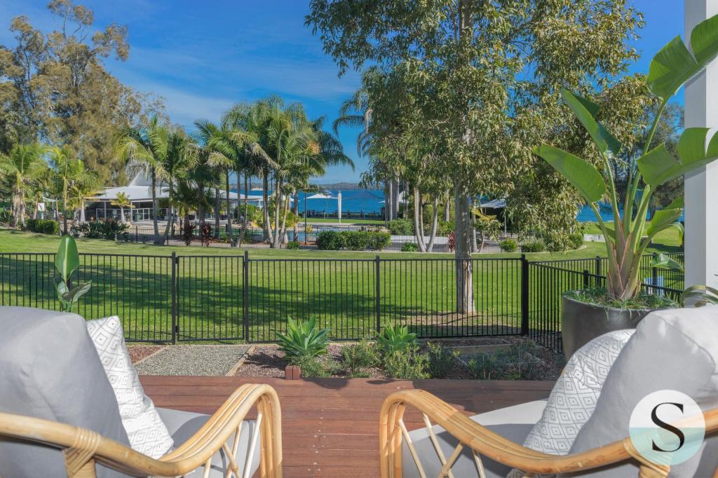 1 Little Corella Cove, Cams Wharf, NSW 2281