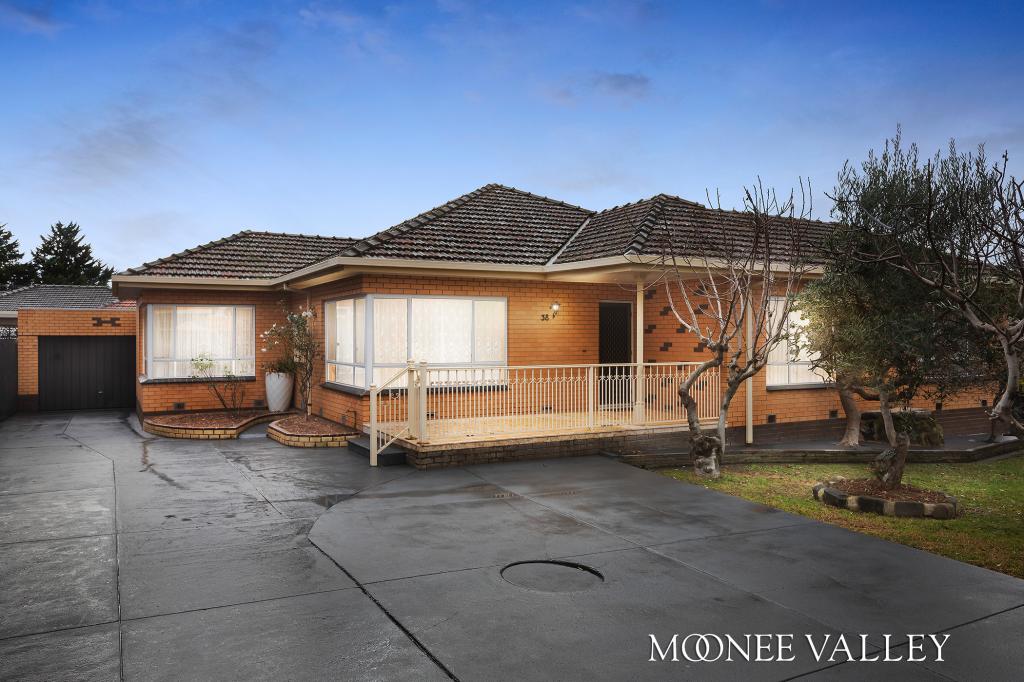 38 Riviera Rd, Avondale Heights, VIC 3034
