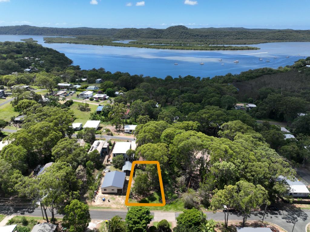 47 Trimaran St, Russell Island, QLD 4184