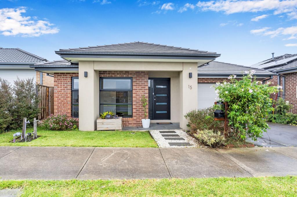 15 Haniper Gr, Werribee, VIC 3030