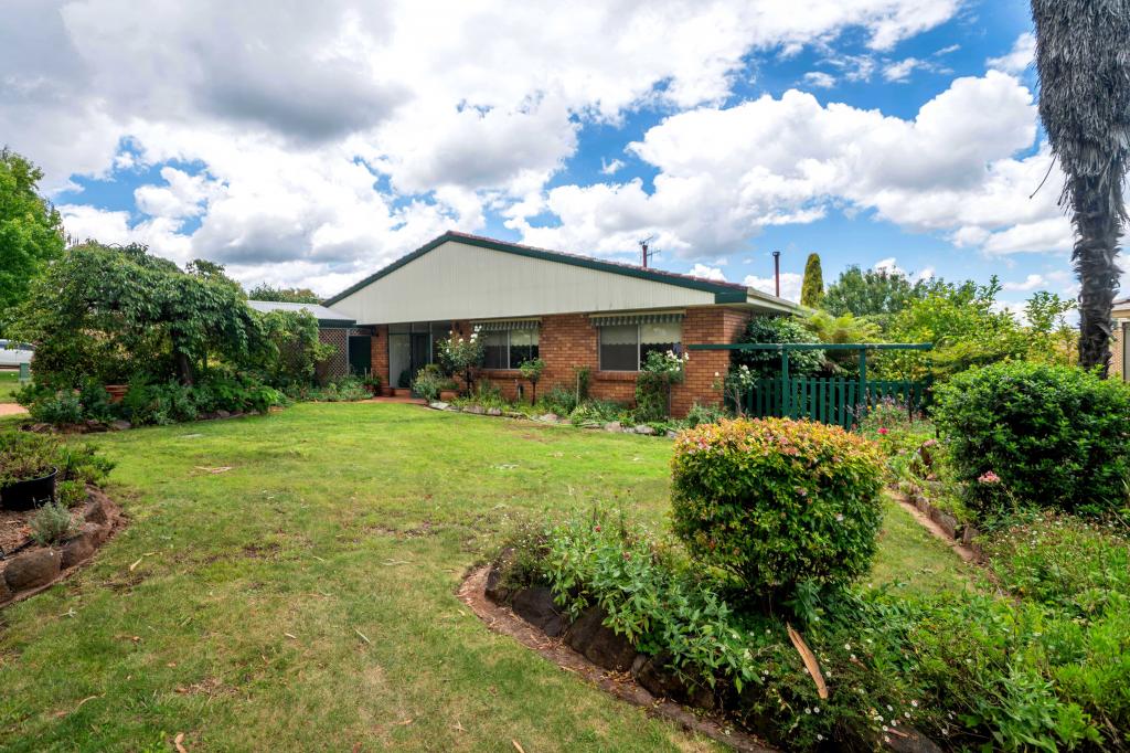 14 Park Lane, Orange, NSW 2800