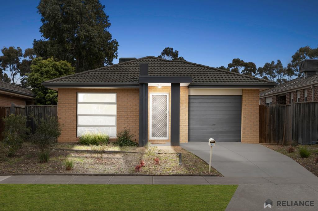 13 Citronelle Cct, Brookfield, VIC 3338