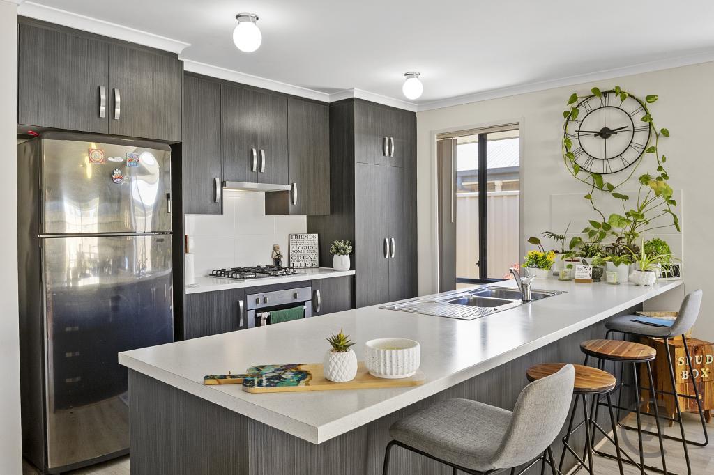 13 Simcoe Ave, Seaford Meadows, SA 5169