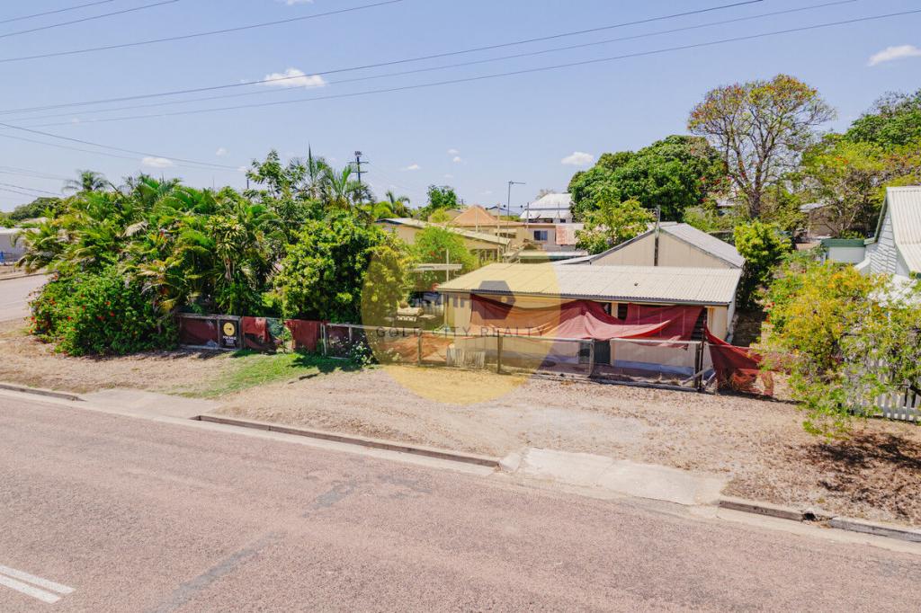 10 Mary St, Charters Towers City, QLD 4820