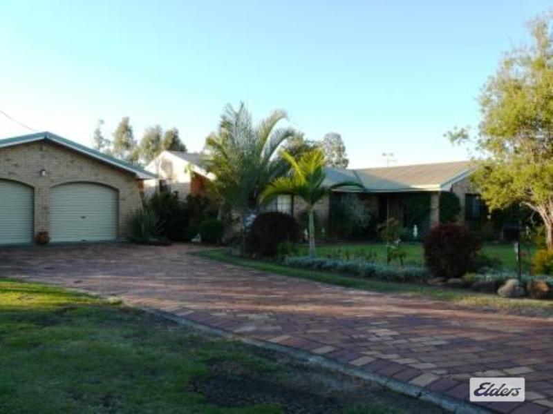14 Shorelands Dr, Withcott, QLD 4352