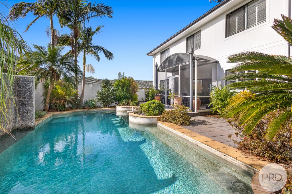 15 Whiting Pl, Corlette, NSW 2315