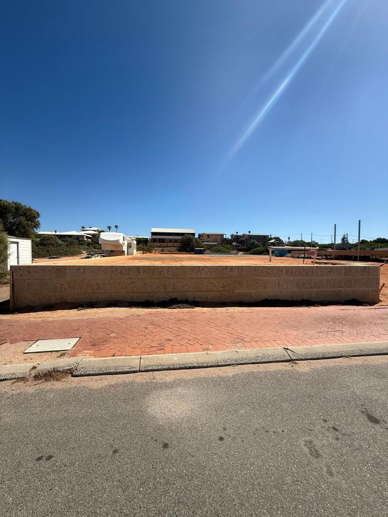 35 Knight Tce, Denham, WA 6537