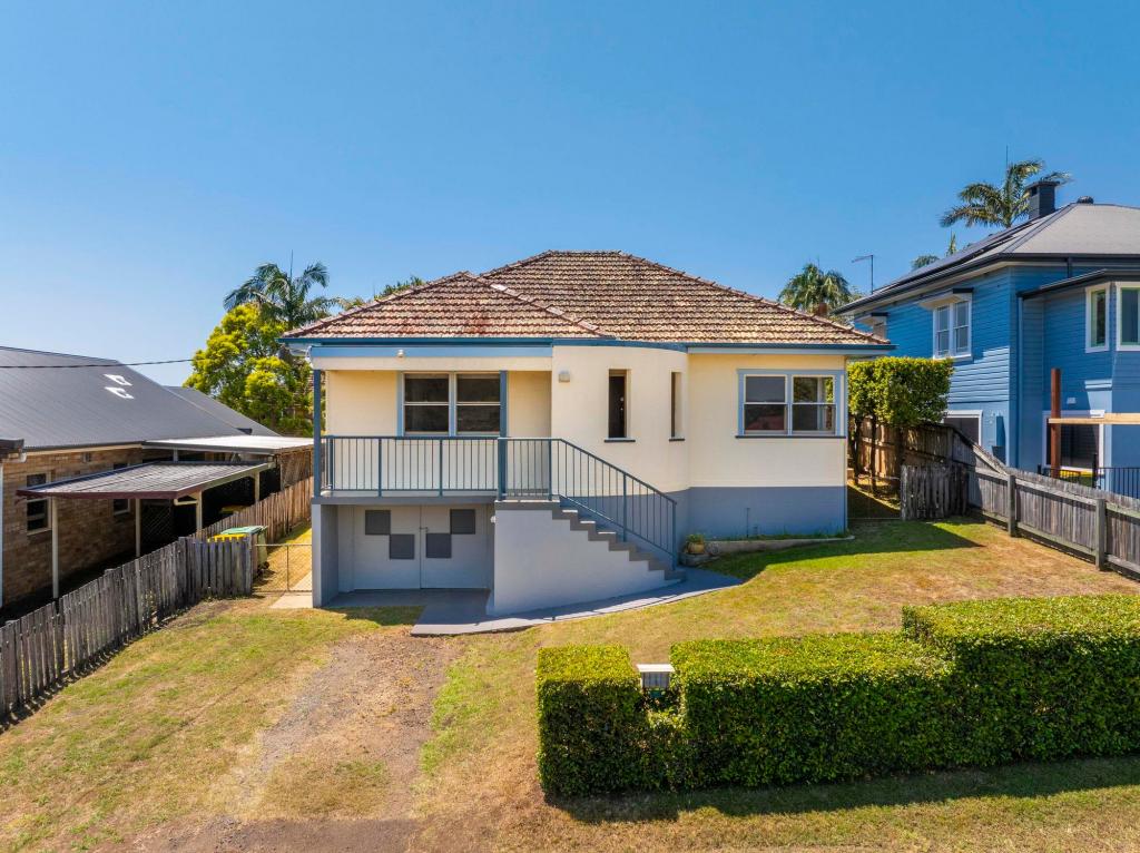18 Jacaranda Ave, East Lismore, NSW 2480