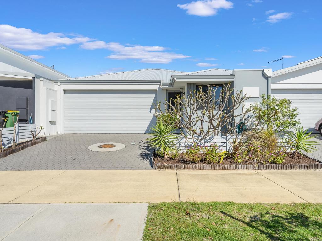 26 Lakey St, Southern River, WA 6110