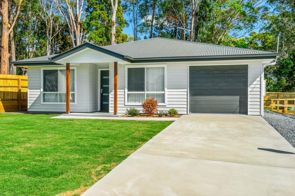 23 Satton St, Russell Island, QLD 4184