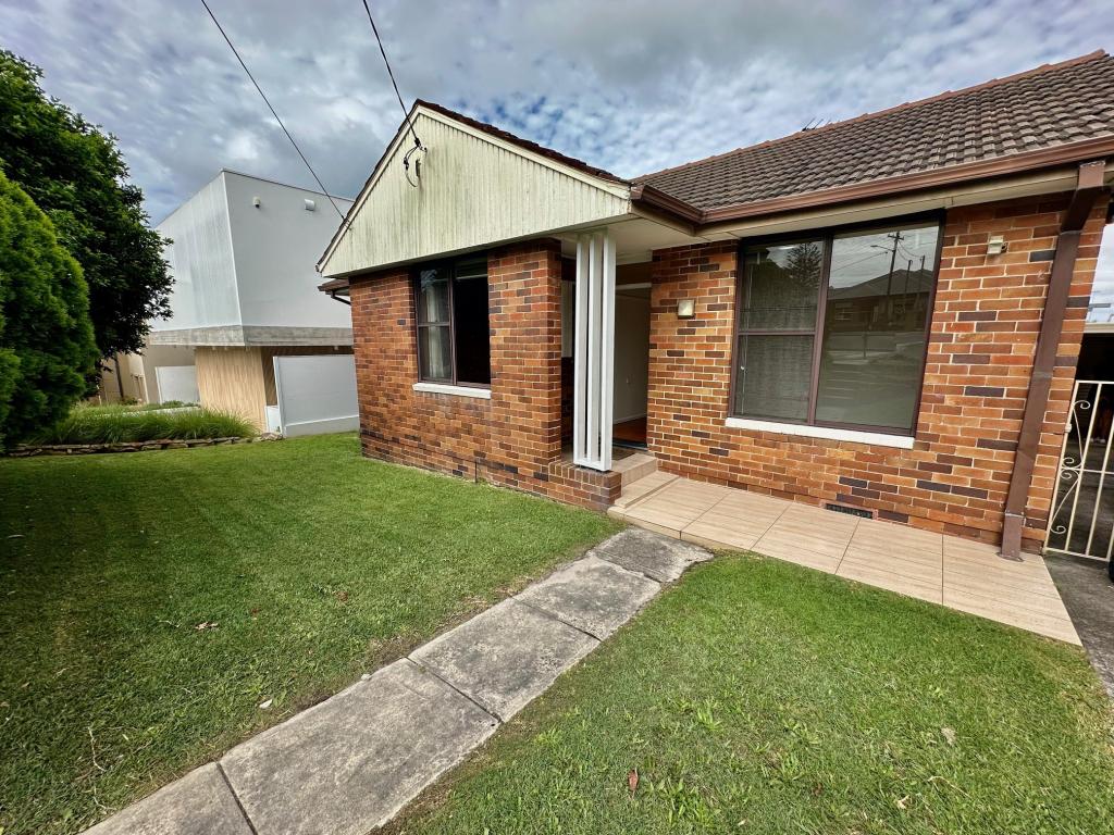 56 Lasseter Ave, Chifley, NSW 2036