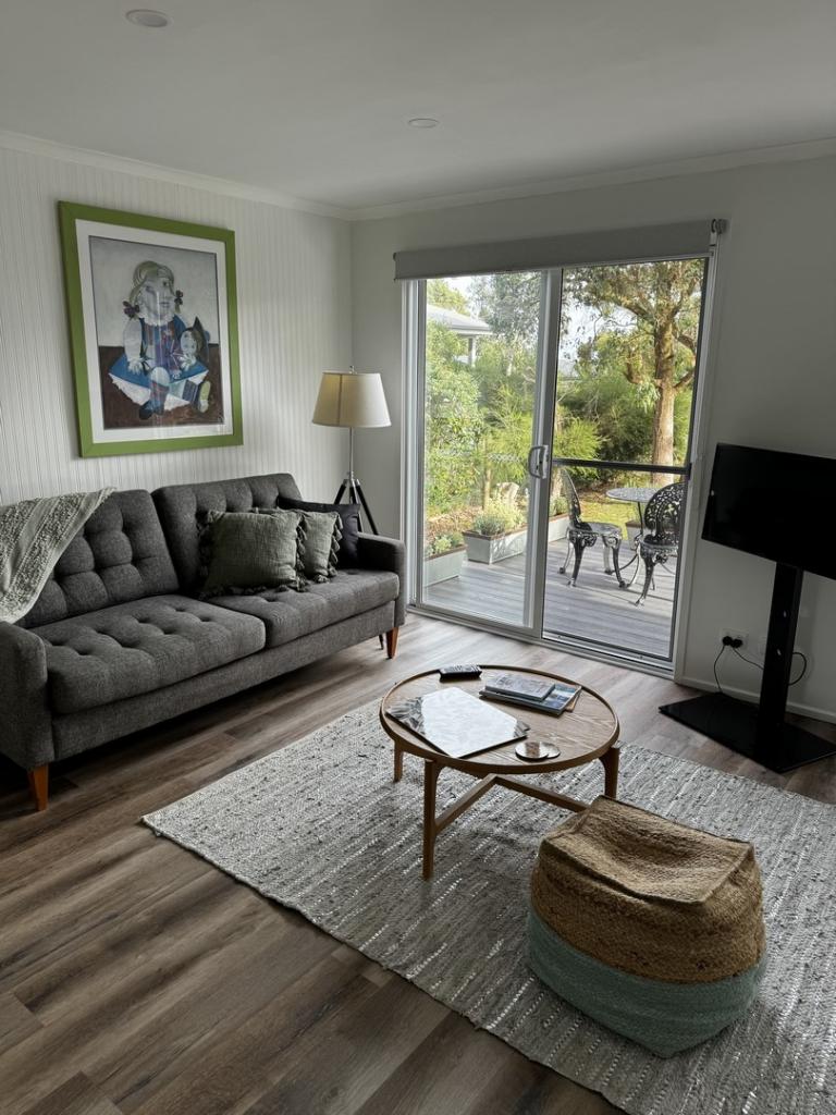 94 Grevillia St, Walkerville, VIC 3956