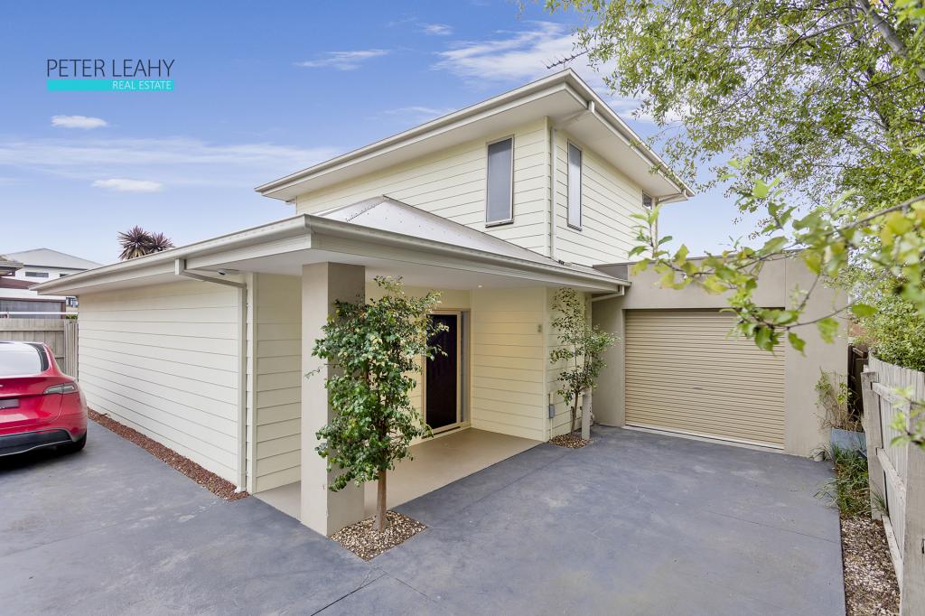 2/136 Munro St, Coburg, VIC 3058