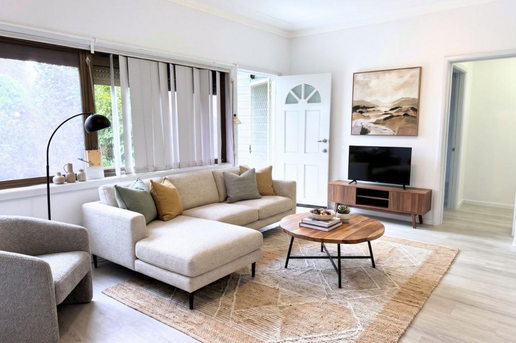 53 Bonds Rd, Peakhurst, NSW 2210