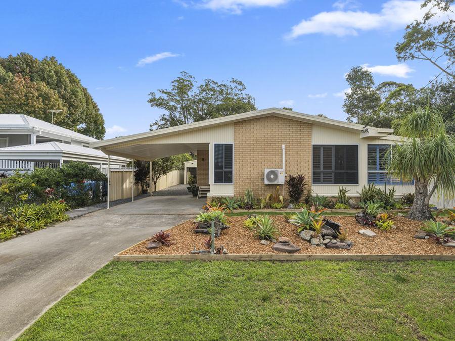 8 Gundagai Pl, Coffs Harbour, NSW 2450
