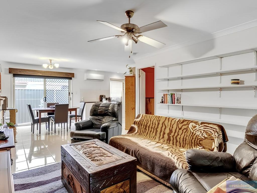 3 Kings Row, Edens Landing, QLD 4207