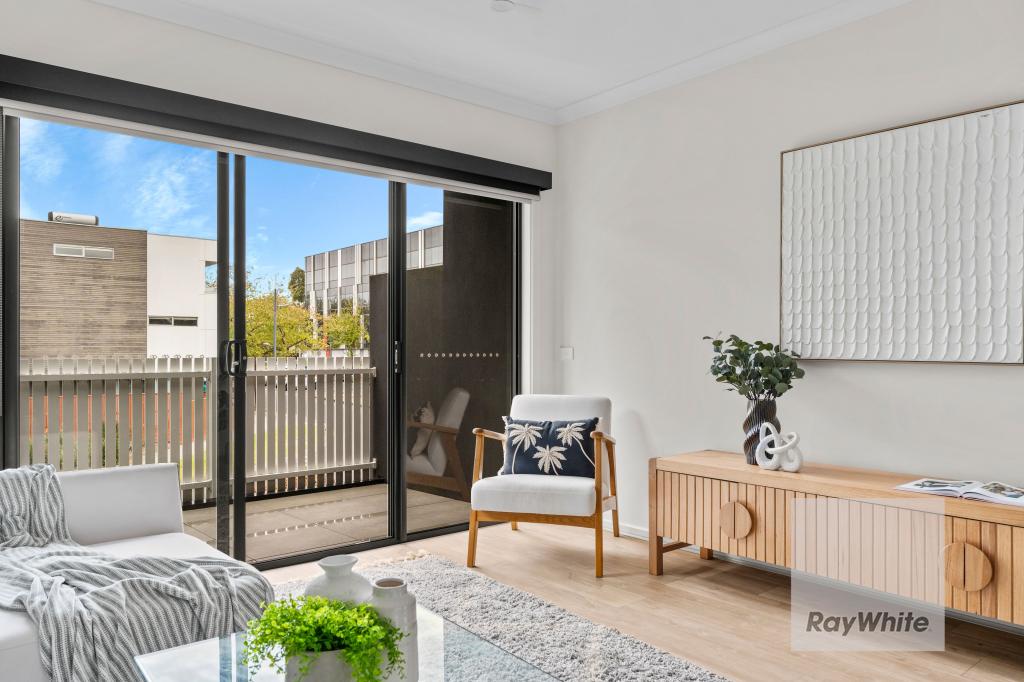15 Ormond Bvd, Bundoora, VIC 3083