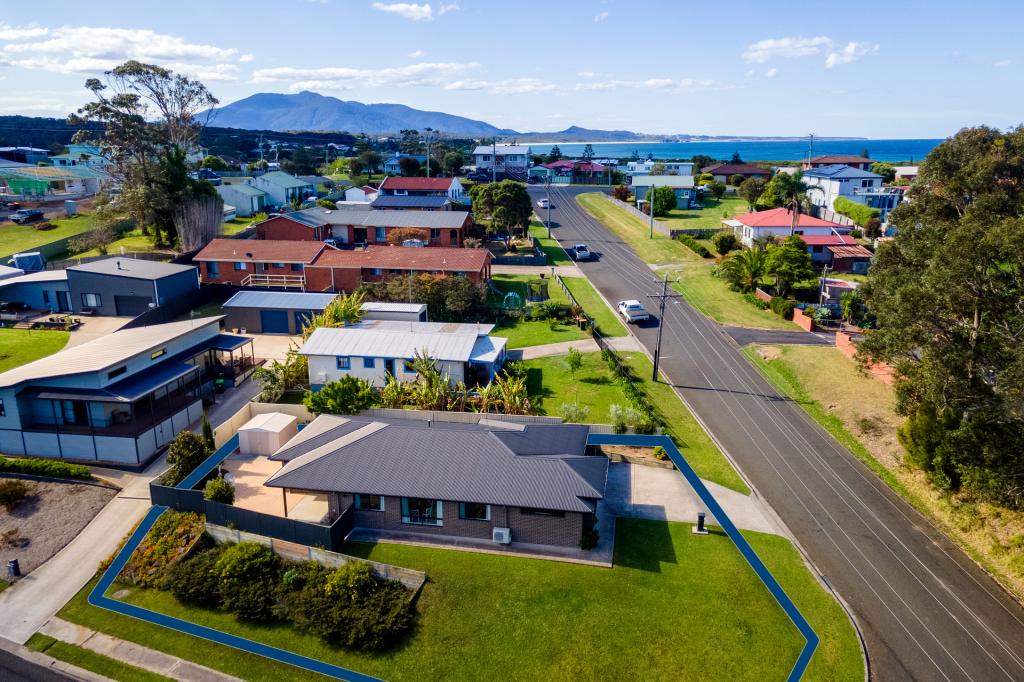 12 Hay St, Bermagui, NSW 2546