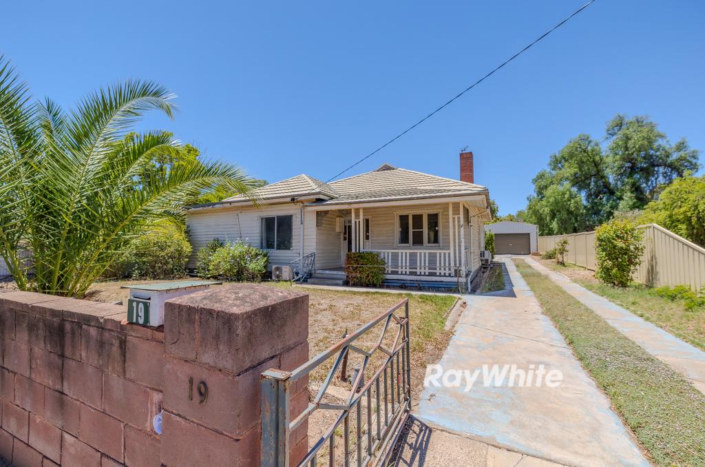 19 Farrell St, Ouyen, VIC 3490