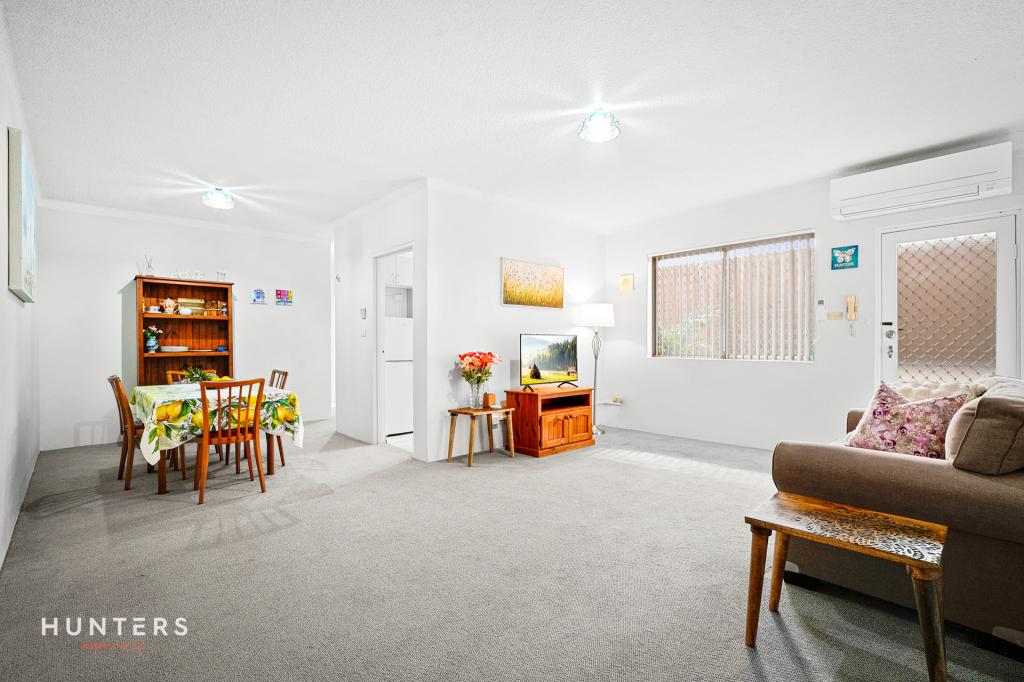 2/61 WESTON ST, HARRIS PARK, NSW 2150