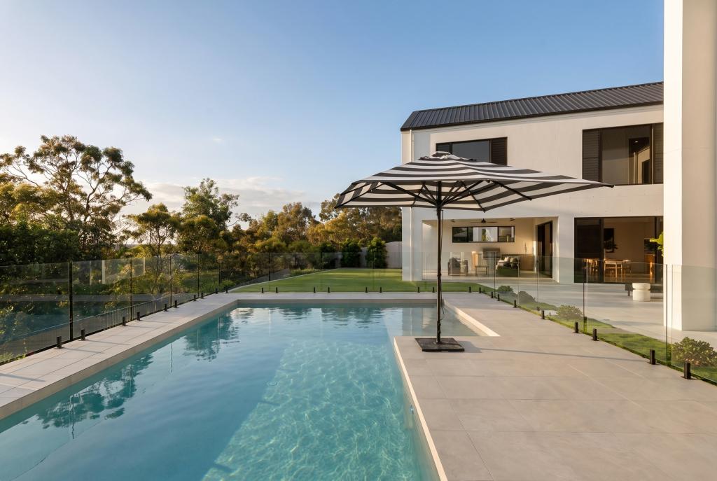 3065 Forest Hills Dr, Hope Island, QLD 4212
