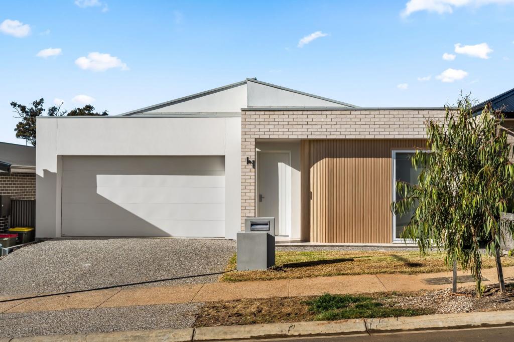 27 Woodhall Loop, Mount Barker, SA 5251