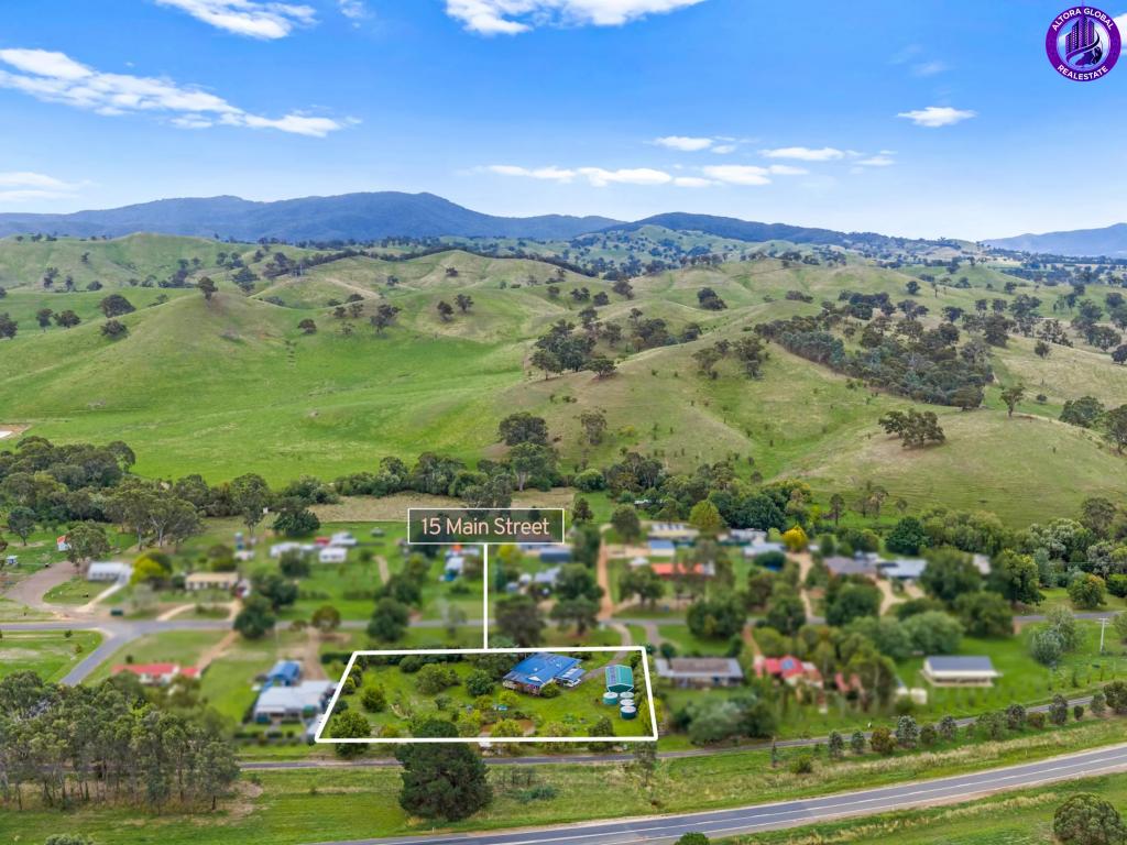 15 MAIN ST, MAINDAMPLE, VIC 3723