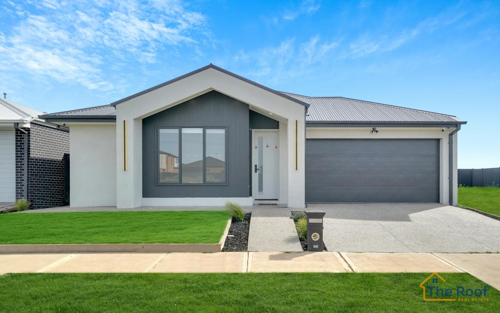96 Buckingham Bvd, Strathtulloh, VIC 3338