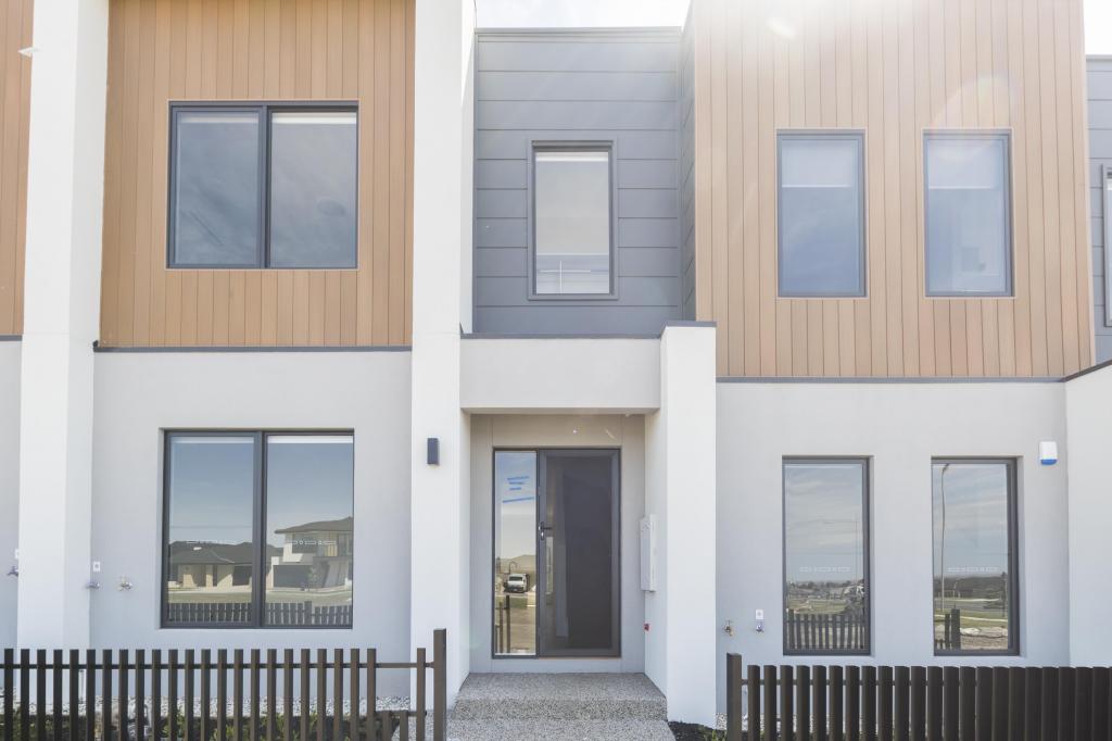 8 Astral Walk, Wollert, VIC 3750