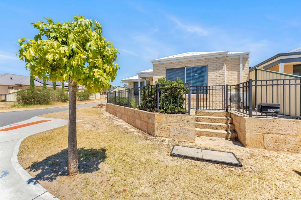 88 Macquarie Bvd, Hammond Park, WA 6164