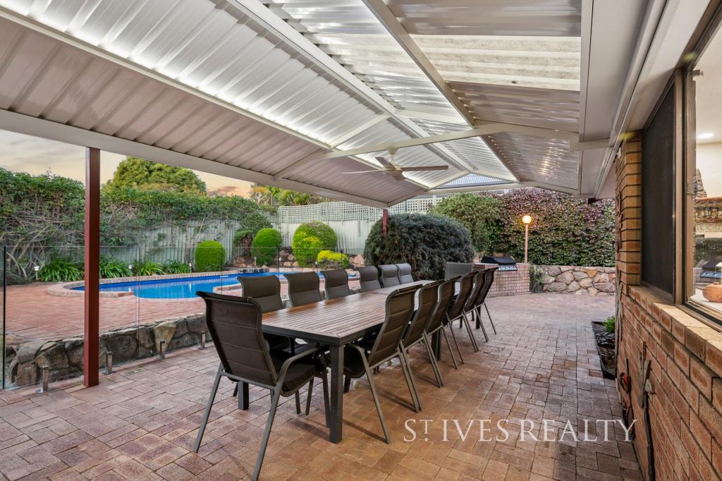 5 Fox Ct, Leeming, WA 6149