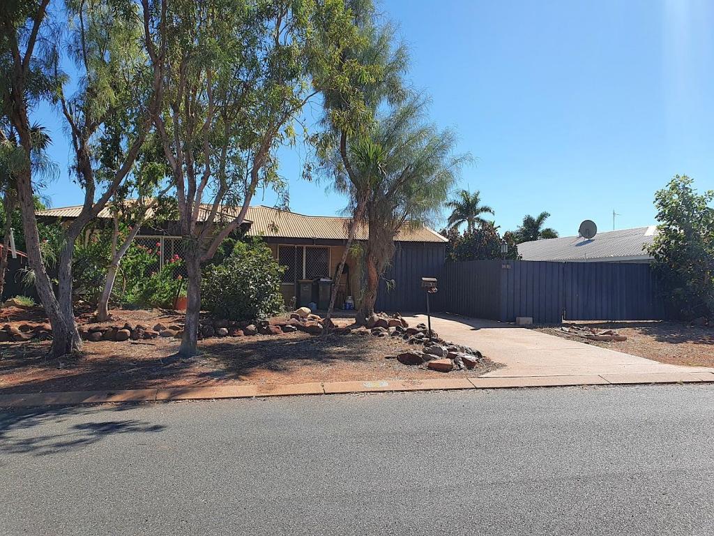 3 Middleton Way, Nickol, WA 6714
